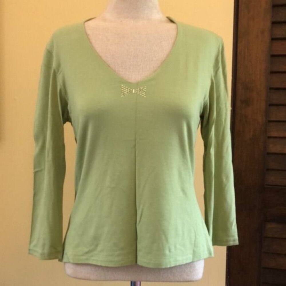 Light Green V-Neck "Bow Tie" Top